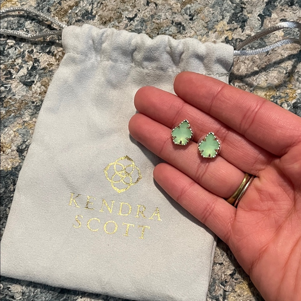 Kendra Scott Mint Green Earrings